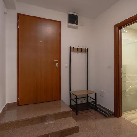 Apartman Quiet 1 Bdr Next To The Cathedral *